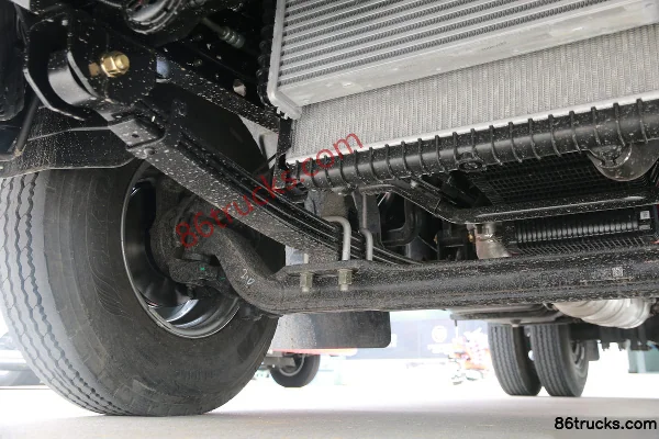 Foton Auman S1 Series 156 hp 4X2(6 wheels) 4.17 m single-row stake light truck (China VI) Chassis (2) | 86Trucks