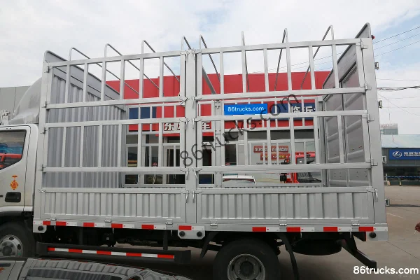 Foton Auman S1 Series 156 hp 4X2(6 wheels) 4.17 m single-row stake light truck (China VI) Body (1) | 86Trucks