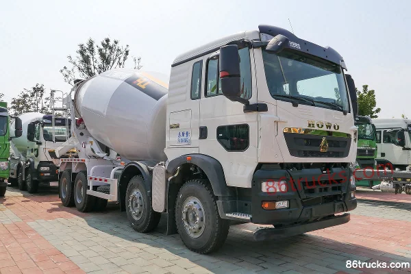 Tanghong Heavy Industry Tanghong Heavy Industry Sinotruk HOWO chassis concrete mixer truck