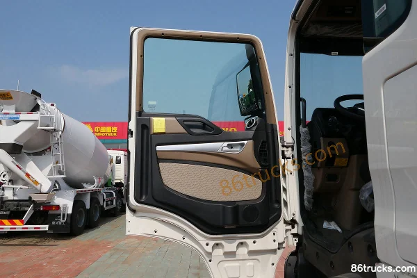 Sinotruk HOWO TX7 Heavy Truck 460 ch 6X4(10 roues) tracteur routier (China VI) Cabine (1) | 86Trucks