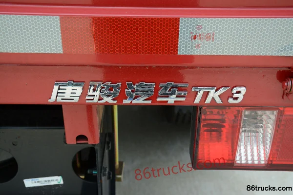 Tangjun Ouling S3 150hp 4X2(6 wheels) 3.88m Semi-row Flatbed Light Truck Body (3) | 86Trucks