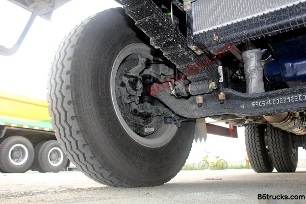 Sinotruk Haoman H3 190 hp 4X2(6 wheels) 3.8m dump truck Chassis (2) | 86Trucks