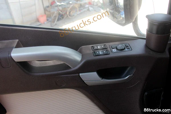FAW Jiefang Qingdao JH6 Heavy Truck Zhihui Edition 460 hp 6X4(10 wheels) Tractor Truck (China VI) Cab (1) | 86Trucks
