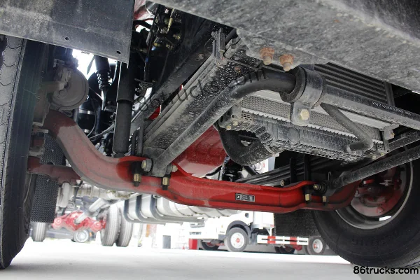Dongfeng Duolika D12 260 hp 4X2(6 wheels) 9.75m AMT automatic cargo truck (China VI) Chassis (2) | 86Trucks