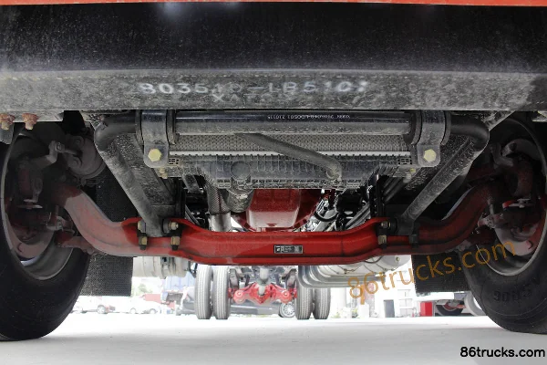 Dongfeng Duolika D12 260 hp 4X2(6 wheels) 9.75m AMT automatic cargo truck (China VI) Chassis (1) | 86Trucks
