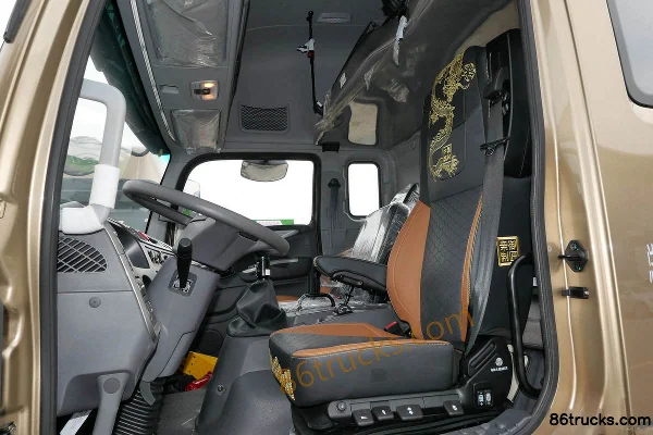 Foton Ollin Big Bee Home Edition 245 hp 4X2(6 wheels) 9.6m Refrigerated Truck (China VI) Cab (2) | 86Trucks