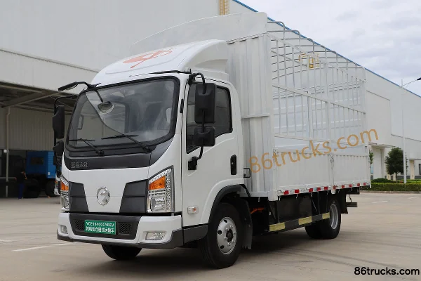Yuchai New Energy EC214 4,5T 4,125 m cabine simple camion léger à ridelles 100% électrique 4X2(6 roues) Extérieur (3) | 86Trucks