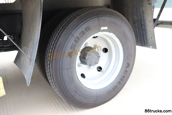 Yuchai New Energy EC214 4,5T 4,125 m cabine simple camion léger à ridelles 100% électrique 4X2(6 roues) Châssis (3) | 86Trucks