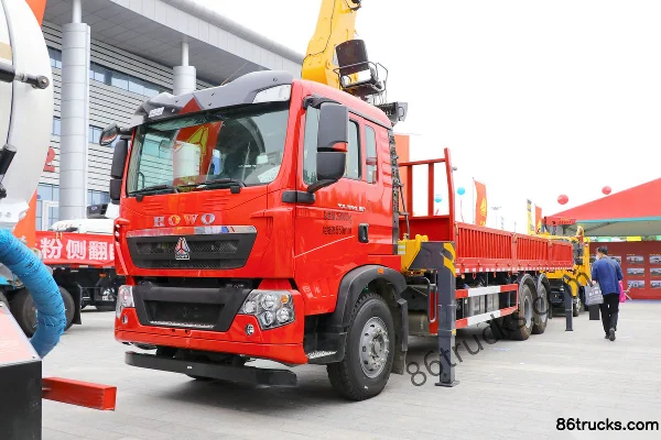 Sinotruk HOWO TX 350 hp 6X4(10 wheels) Truck Mounted Crane (China VI)(XCMG) Exterior
