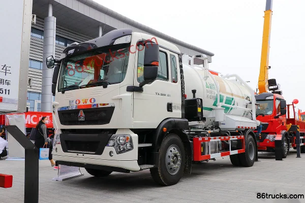 Sinotruk HOWO TX 220 hp 4X2(6 wheels) Vacuum Sewer Truck (China VI)(Lvye Brand) Exterior