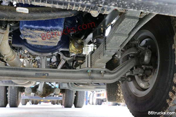 Sinotruk HOWO TX 220 hp 4X2(6 wheels) Vacuum Sewer Truck (China VI)(Lvye Brand) Chassis (3) | 86Trucks