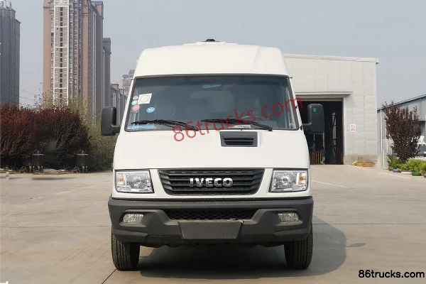 IVECO Daily 129 ch 4X2(6 roues) camion frigorifique 4,875 m (marque Xinfei) Extérieur (2) | 86Trucks