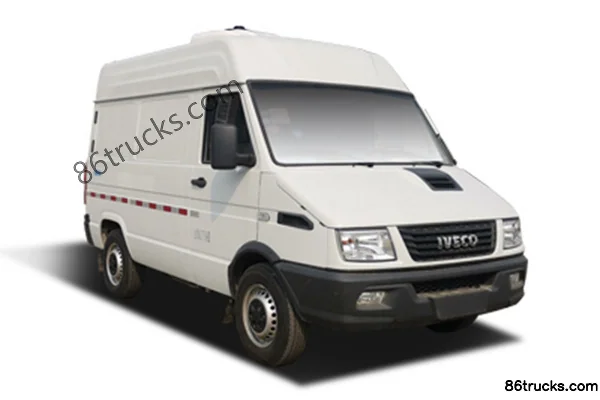 IVECO Daily 129 ch 4X2(6 roues) camion frigorifique 4,875 m (marque Xinfei) Extérieur