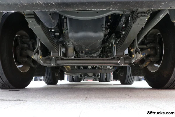 Sinotruk HOWO TH7 poids lourd 460 ch 8X4(12 roues) camion frigorifique (China VI) (marque Luye) Châssis (1) | 86Trucks