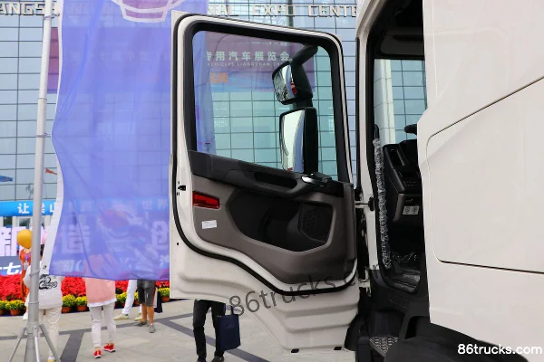 Scania G Series Heavy Truck 410 hp 4X2(6 wheels) Tractor Truck (China VI) Cab (1) | 86Trucks