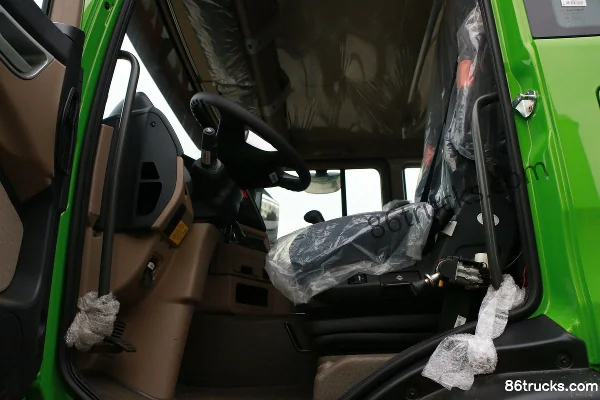 Sinotruk HOWO TX 430 hp 8X4(12 wheels) 6.5m Dump Truck Cab (3) | 86Trucks