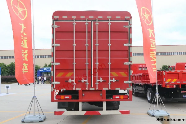 Dayun Xianglong 230 hp 6X2(8 wheels) 6.8m Semi-row Flatbed Cargo Truck (China VI) Exterior (3) | 86Trucks