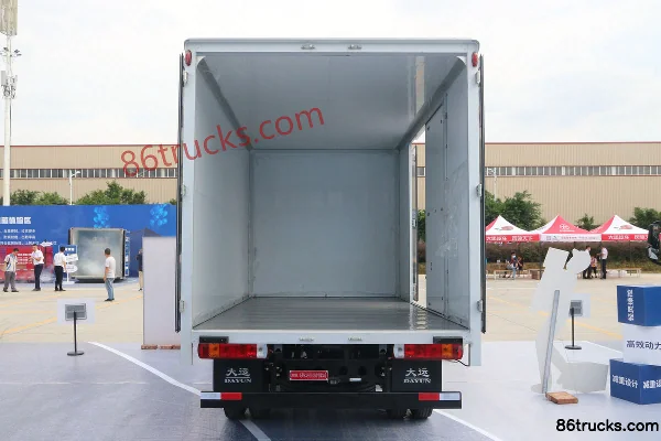 Dayun Xianglong 150hp 4X2(6 wheels) 4.12m single-row van light truck (China VI) Body (2) | 86Trucks