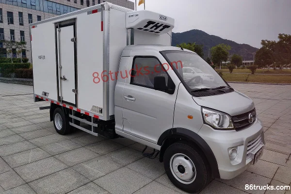 XINLONGMA Fujian Qiteng N50EV Electric Refrigerated Truck