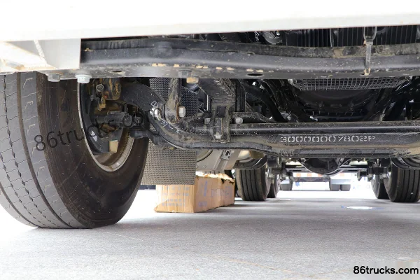 JAC GallopK7 Heavy Truck Comfort Edition 560 hp 6X4(10 wheels) AMT Automatic Tractor Truck (China VI) (Air Suspension) Chassis (3) | 86Truck
