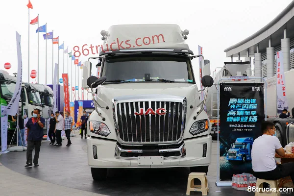 JAC Gallop V7 Heavy Truck 560 hp 6X4(10 wheels) AMT Automatic Long-head Tractor Truck (China VI) (High Wind Deflector) Exterior (2) | 86Truc