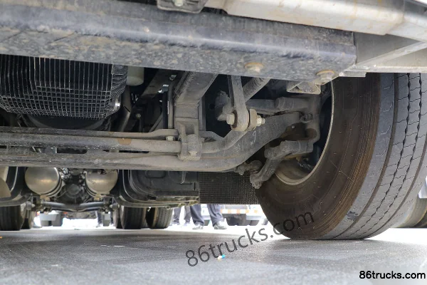 JAC Gallop V7 Heavy Truck 560 hp 6X4(10 wheels) AMT Automatic Long-head Tractor Truck (China VI) (High Wind Deflector) Chassis (3) | 86Truck