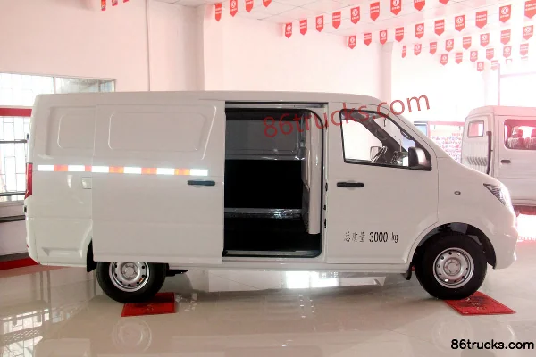 Dongfeng Yufeng EM26 3T 4.865m Pure Electric Van Truck Cargo Box (1) | 86Trucks