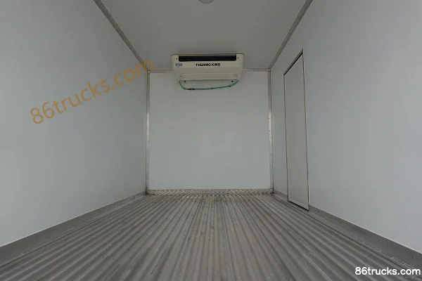 SHACMAN Light Truck Delong K5000 130 hp 4X2(6 wheels) 4.08m Refrigerated Truck (China VI) Chassis (3) | 86Trucks