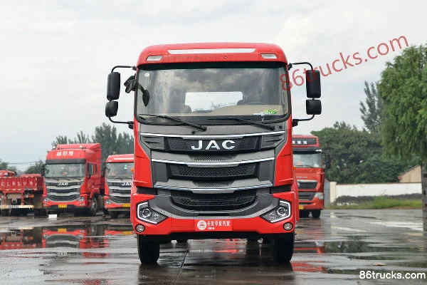 JAC Gallop A5X III Medium Truck 220hp 4X2(6 wheels) 6.8m Stake Cargo Truck (China VI) Exterior (2) | 86Trucks