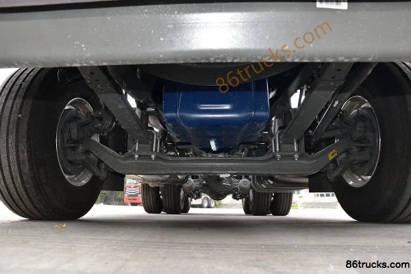 Sinotruk HOWO Max Heavy Truck 480 hp 6X4(10 wheels) Tractor Truck (China VI) Chassis (1) | 86Trucks