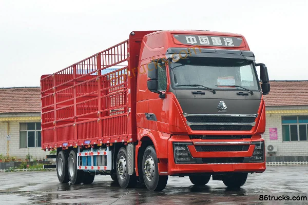 Sinotruk HOWO TH7 510hp 8X4(12 wheels) 9.5m AMT automatic wing-opening box truck (air suspension) Exterior