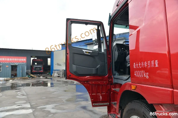 XCMG Hanfeng G7 Standard Load Edition 460hp 6X4(10 wheels) Dangerous Goods Tractor Truck (with Hydraulic Retarder) Cab (1) | 86Trucks
