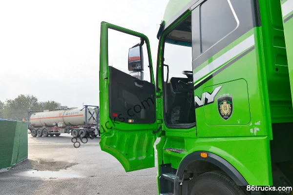 SANY Truck EV-490 6X4(10 wheels) Electric Tractor Truck 282.64kWh Cab (1) | 86Trucks