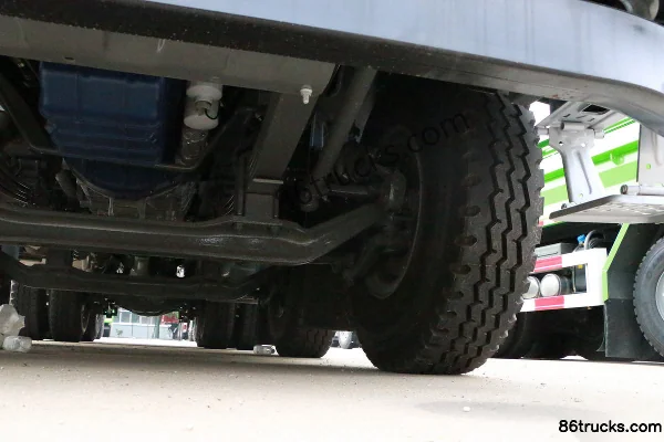 Sinotruk HOWO TX Heavy Truck 350 hp 8X4(12 wheels) 6.8m dump truck (China VI) (Sinotruk) Chassis (3) | 86Trucks