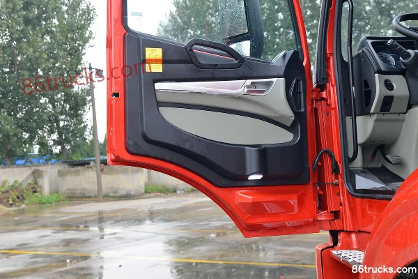 Sinotruk HOWONX camion moyen 220 ch 4X2(6 roues) 6,2 m porteur à ridelles (China VI) Cabine (2) | 86Trucks