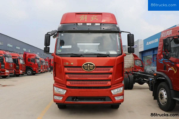 FAW Jiefang J6L Medium Truck Elite Edition (Green Transport) 260hp 4X2(6 wheels) 6.75m Barn Type Cargo Truck (China VI) Exterior (2) | 86Tru