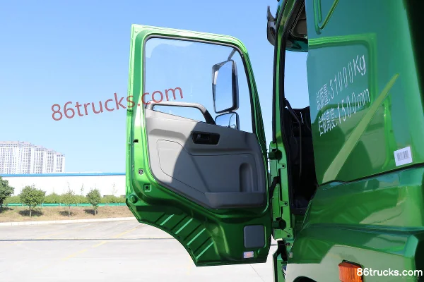 Sanhuan Shitong Haolong Luxury Edition 300 hp 8X4(12 wheels) 6.2m Dump Truck (China VI) Cab (1) | 86Trucks