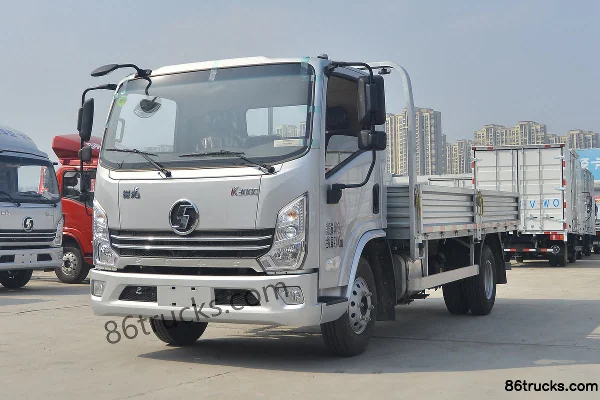 SHACMAN Light Truck Delong K3000 130hp 4X2(6 wheels) 4.18m Single Row Flatbed Light Truck (China VI)(Wide Track) Exterior (3) | 86Trucks