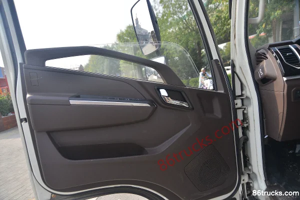 JMC Kaiyun Upgraded Version Medium Body 122 ch 4X2(6 roues) 4.155 m single-row flatbed light truck (hydraulic brake) Cabine (1) | 86Trucks