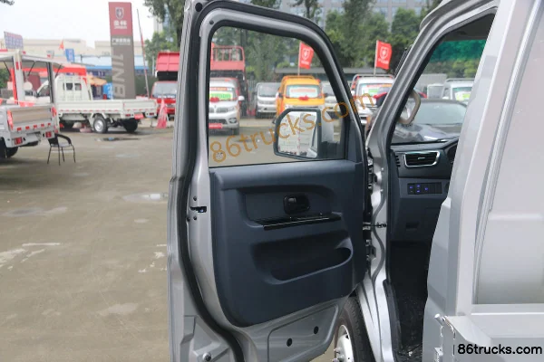 Jinbei T50S Standard 1.6L 116 hp 4X2(6 wheels) Gasoline 3.4m Single-row Flatbed Mini Truck (China VI) Cab (1) | 86Trucks