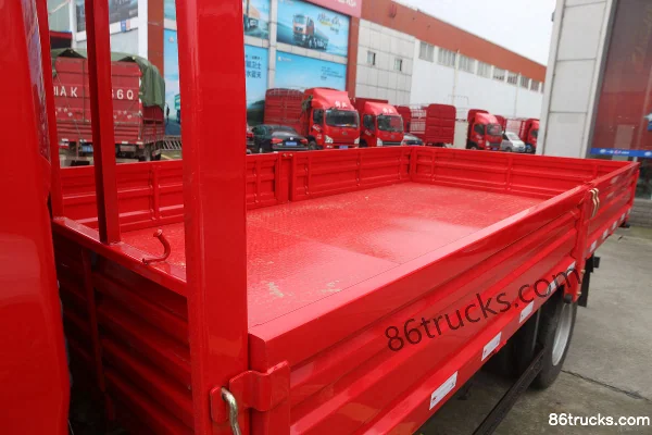 FAW Jiefang Hu VN escaladeur 130 ch 4X2(6 roues) camion léger plateau 4,2 m monoplace Carrosserie (1) | 86Trucks
