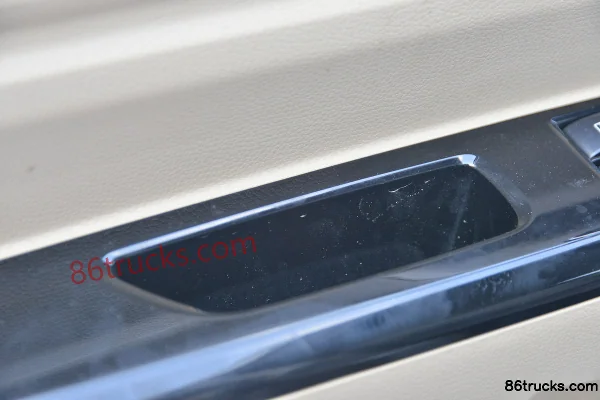 Changan Kuayue Kuayue Star V5 2.6T 4.495m Electric Multi-purpose Passenger Vehicle Cab (3) | 86Trucks
