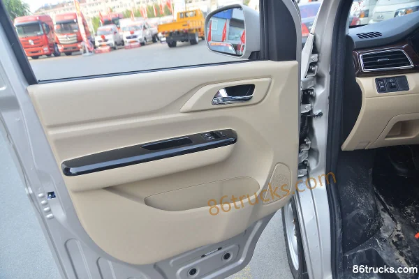 Changan Kuayue Kuayue Star V5 2.6T 4.495m Electric Multi-purpose Passenger Vehicle Cab (1) | 86Trucks