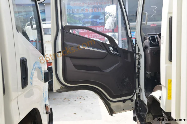 JMC Kaiyun Qiangjin Edition 129hp 4X2(6 wheels) 4.08m Single Row Van Light Truck (China VI) Cab (2) | 86Trucks