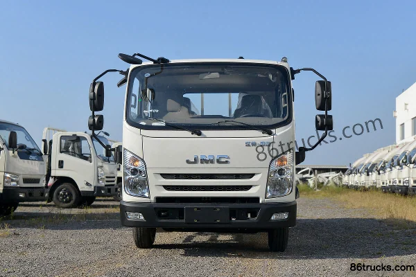 JMC Kaiyun Upgraded Medium Body 122hp 4X2(6 wheels) 3.16m Double Row Flatbed Light Truck (Hydraulic Brake) Exterior (2) | 86Trucks