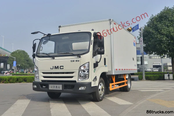 JMC Kaiyun Powerful Edition 129 hp 4X2(6 wheels) 4.06m Refrigerated Truck (Luquan) Exterior (3) | 86Trucks