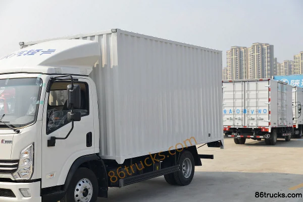 SHACMAN Light Truck Delong K3000 120hp 4X2(6 wheels) 4.18m Single Row Van Light Truck (China VI) Body (1) | 86Trucks