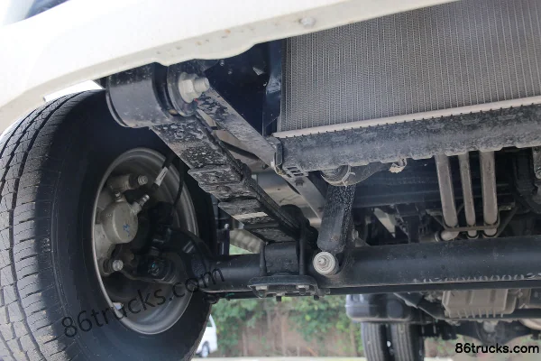 Foton Xiangling V3 Luxury Type 1.6L 122hp 4X2(6 wheels) Gasoline 3.7m Single Row Van Mini Truck Chassis (2) | 86Trucks