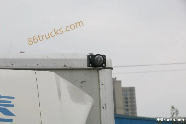 Foton Xiangling V3 Luxury Type 1.6L 122hp 4X2(6 wheels) Gasoline 3.7m Single Row Van Mini Truck Body (3) | 86Trucks