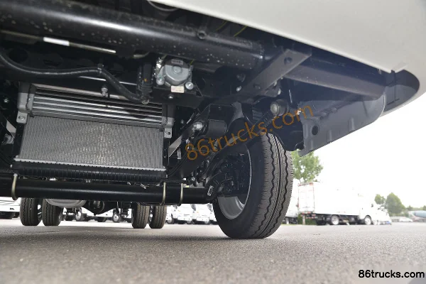 JAC Kaida X6 1.5L 150 ch 4X2(6 roues) 3,5 m plateau simple cabine mini camion (China VI) Châssis (3) | 86Trucks